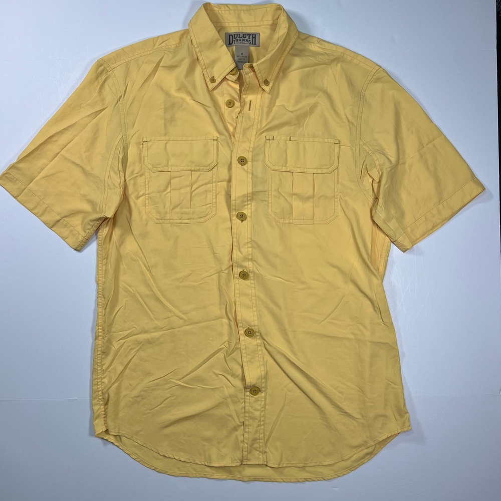 Duluth Trading Armachillo Cooling Shirt Mens Medium Yellow Vented Short Sleeve
